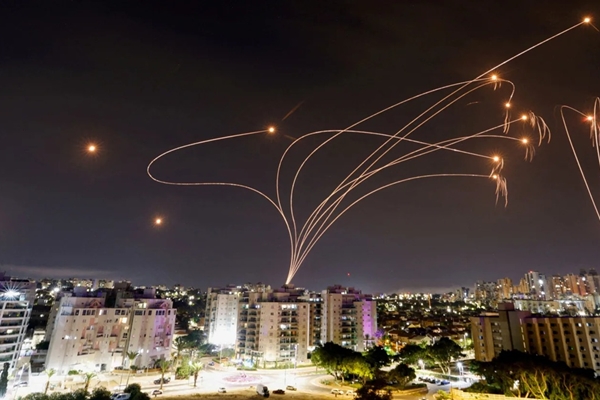 Bài 1 “Iron Dome” - Biểu tượng trong “kho vũ khí phòng thủ” của Israel